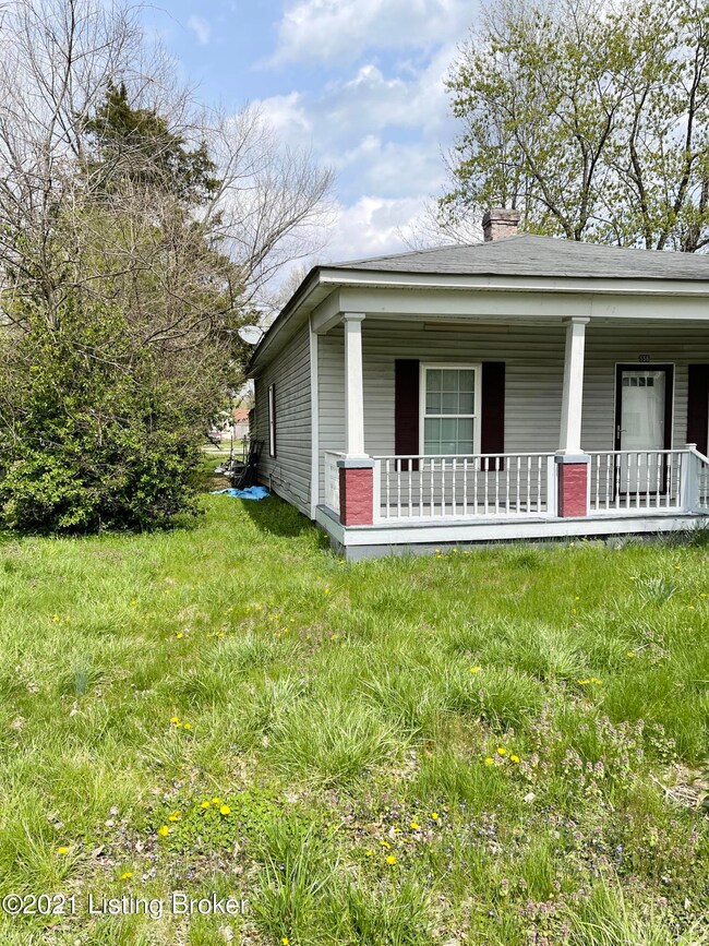 556 Main St, Lebanon Junction, KY 40150 - photo 3