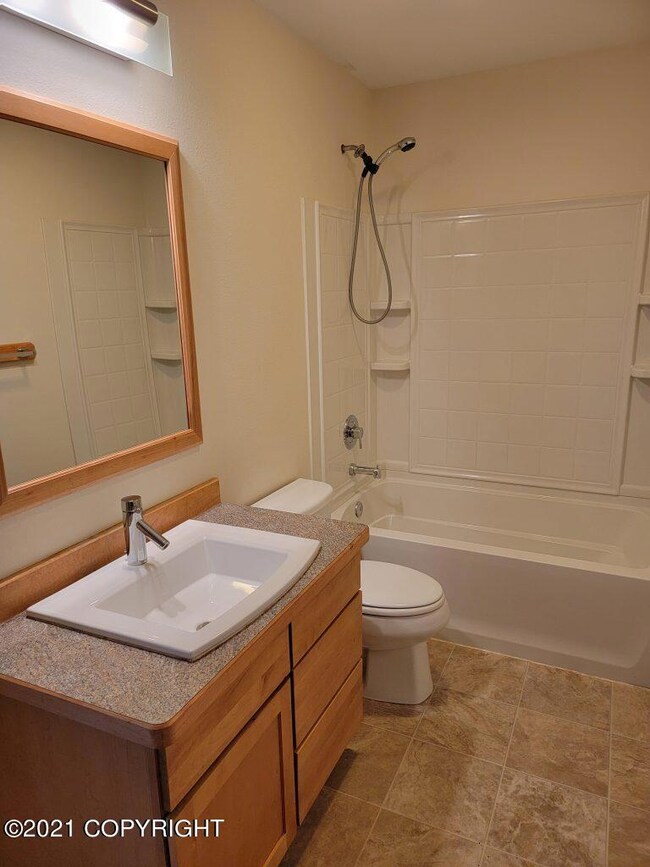 7_MasterBath-768x1024