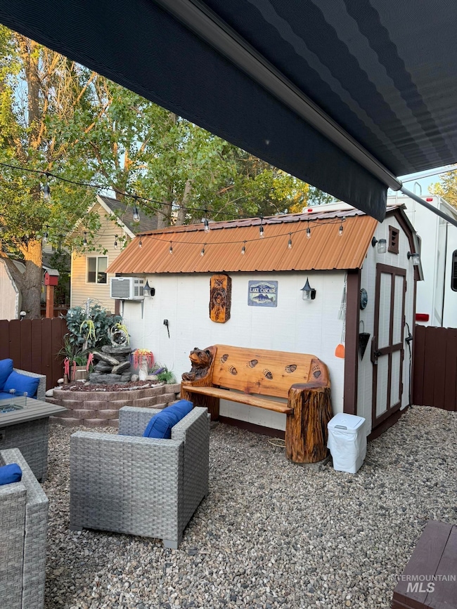 29 B St, Cascade, ID 83611 - photo 4