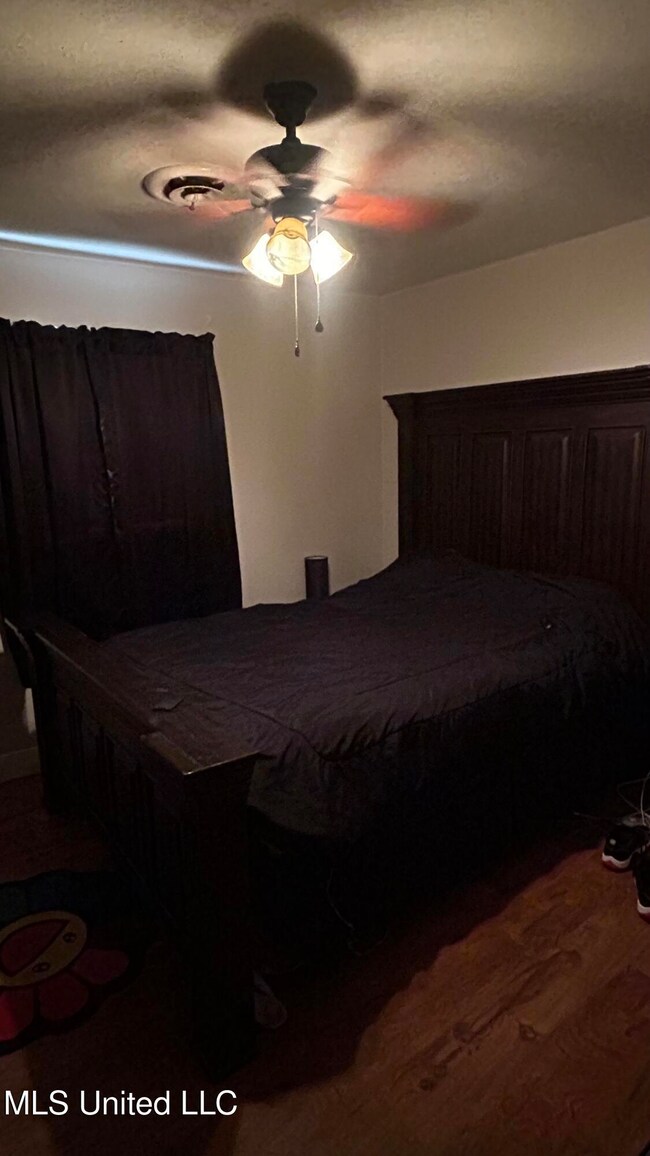 218 Westview Cir, McComb, MS 39648 - photo 5