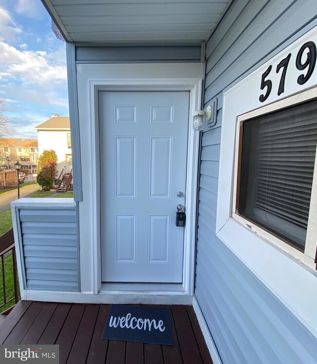 5794 Village Green Dr unit 3/5794, Alexandria, VA 22309 - photo 4