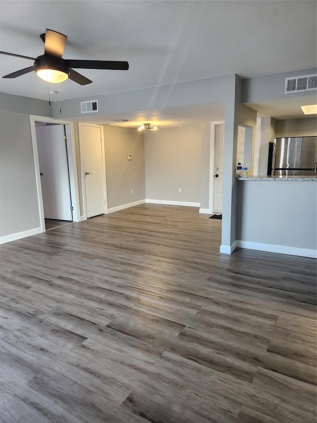 2818 S Bartell Dr unit 35, Houston, TX 77054 - photo 4