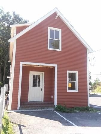 22 Winter St unit 1, Newton Upper Falls, MA 02464 - photo 2