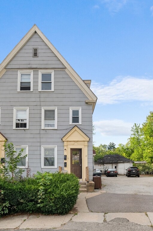 15 Twine Hurst Place, Southbridge, MA 01550 - photo 2