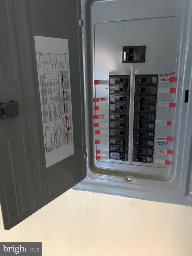 10 Cedar Ln, Boyertown, PA 19512 - photo 5