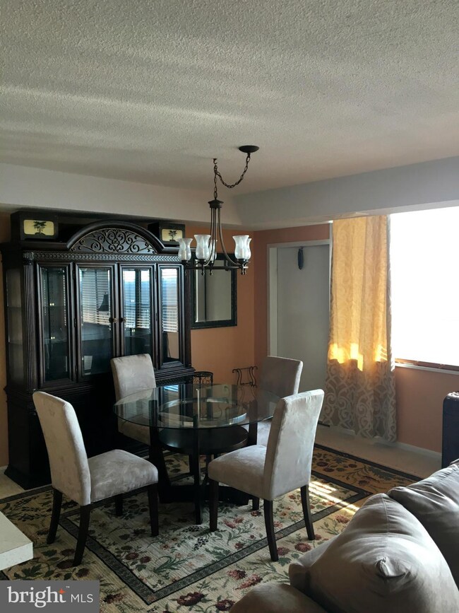 Skyline House unit 1416W, Baileys Crossroads, VA 22041 - photo 7