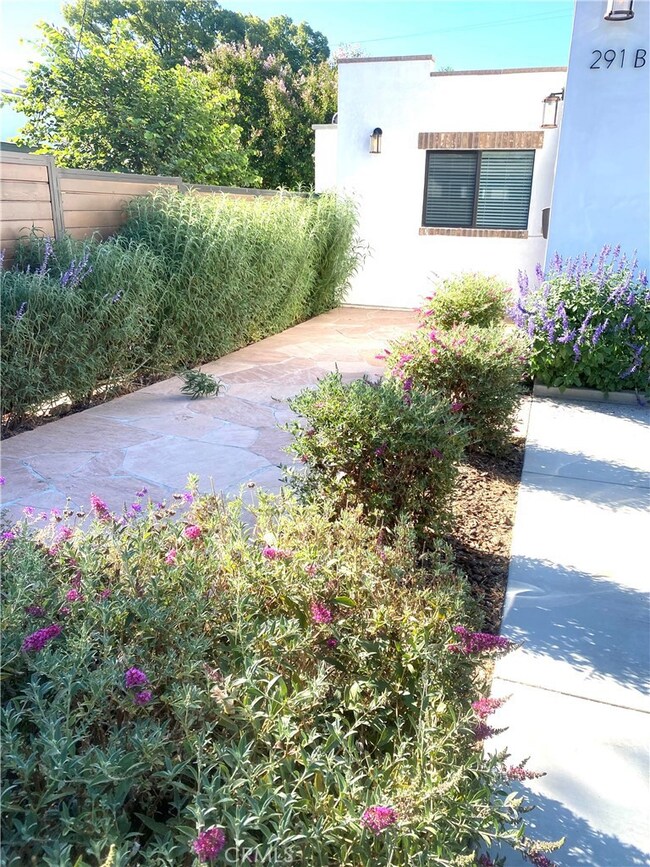 291 N 6th Ave unit B, Upland, CA 91786 - photo 4