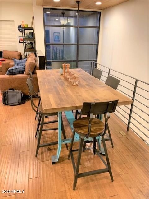 dining area 1