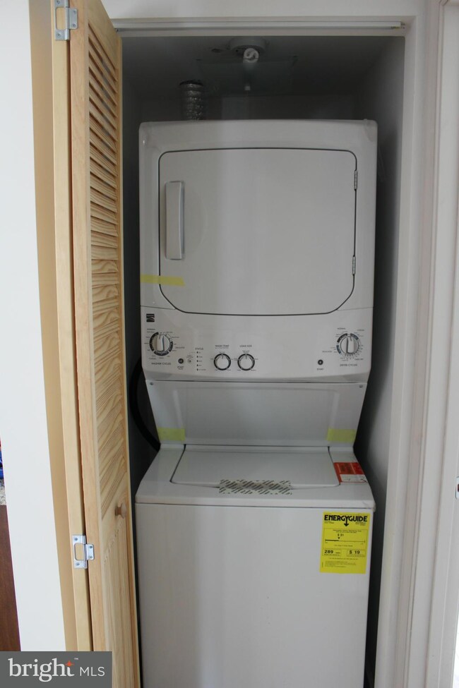 1203 Farmingdale Ave, Capitol Heights, MD 20743 - photo 7