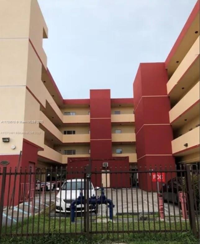 1627 NW 18th St unit 401, Miami, FL 33125 - photo 6