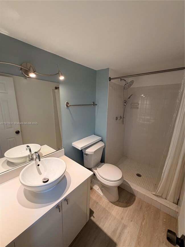 Vecino Del Mar unit 503, North Miami, FL 33181 - photo 5