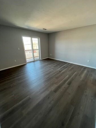 4 Park Avenue Place unit 10, Worcester, MA 01603 - photo 2