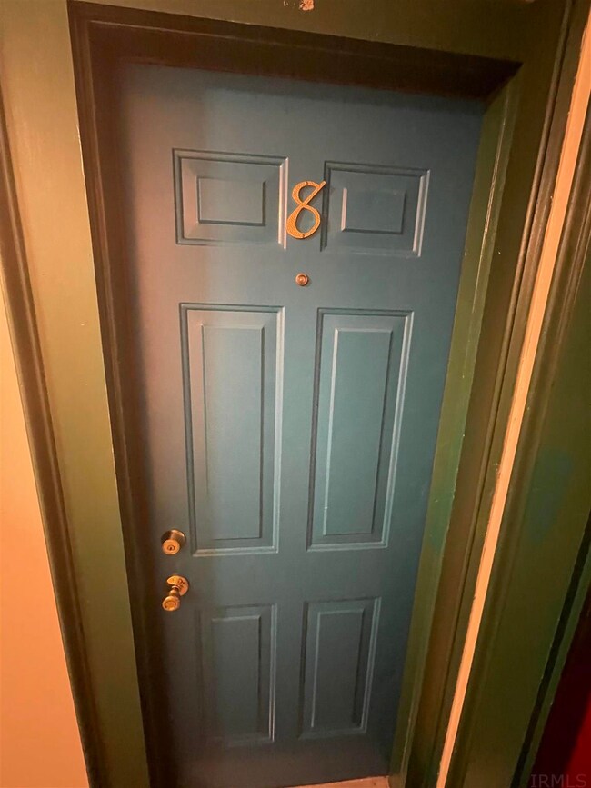 416 E 2nd St unit 8, Bloomington, IN 47401 - photo 2
