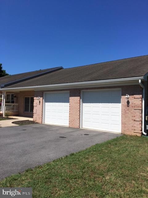 10738 Bower Ave, Williamsport, MD 21795 - photo 2