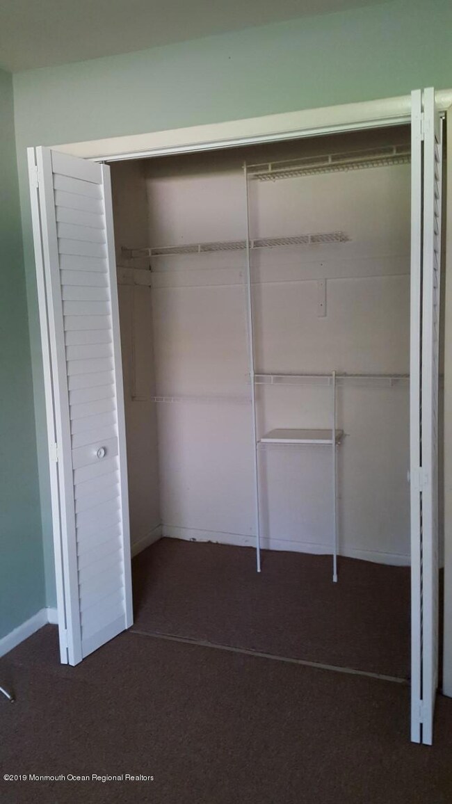 Roomy Closet