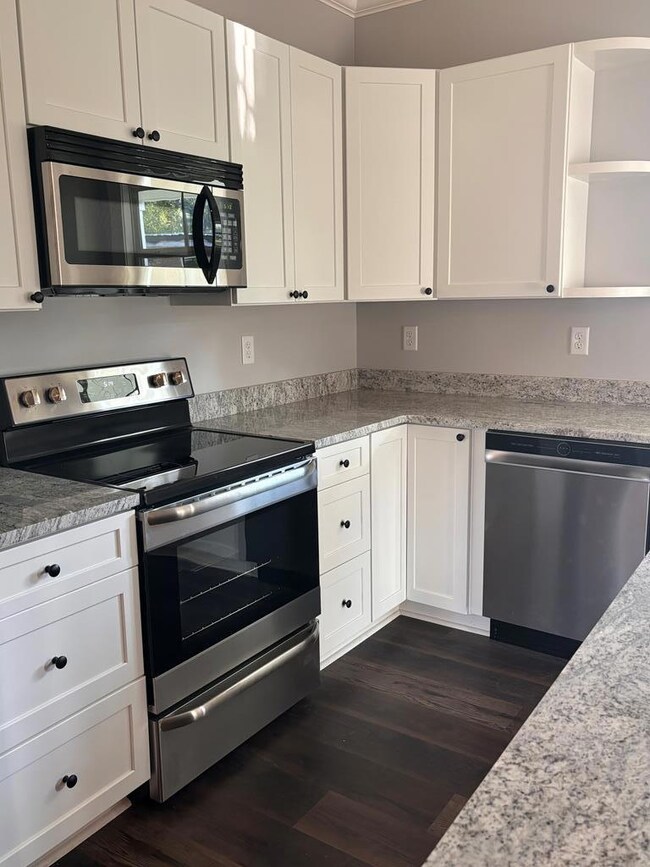 106 Harrell Ave, Thomasville, GA 31792 - photo 5