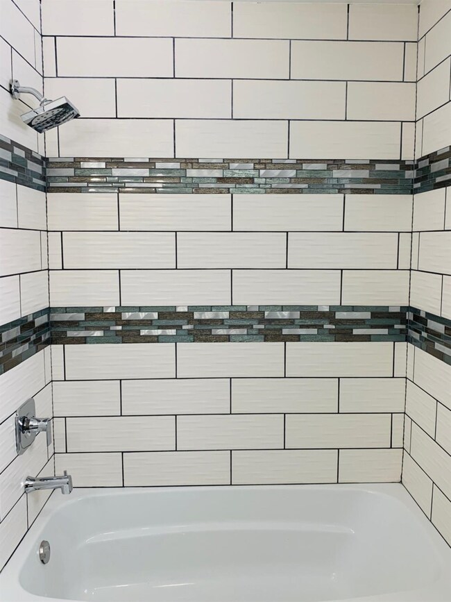 201 W 53rd Ln, Merrillville, IN 46410 - photo 5