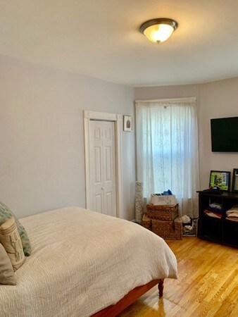 865 E 4th St unit 1, Boston, MA 02127 - photo 5