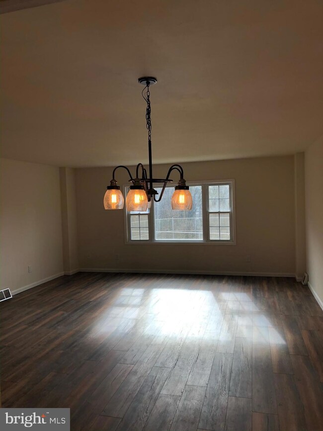 1330 Putnam Blvd unit 28, Wallingford, PA 19086 - photo 7