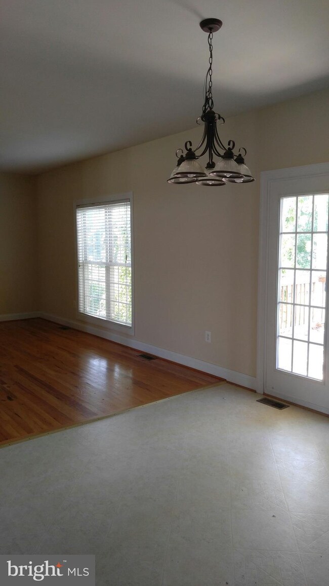 606 Farmington Blvd, Winchester, VA 22602 - photo 6