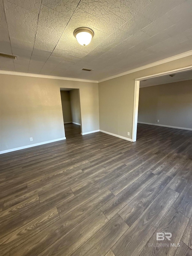 32 Slate St, Atmore, AL 36502 - photo 3