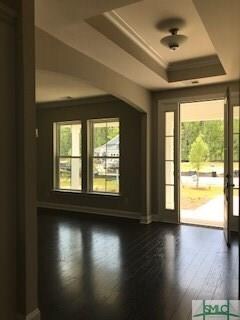 Entry with trey ceiling
