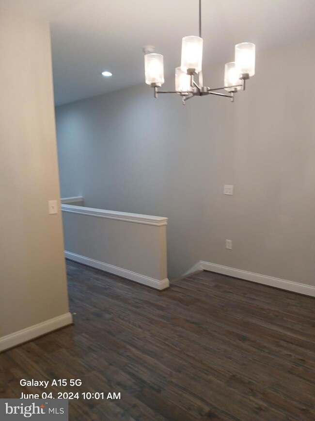 1525 N Bond St, Baltimore, MD 21213 - photo 7