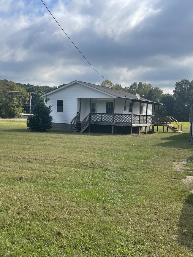 45 Scarborough Hollow Rd, Stewart, TN 37175 - photo 3