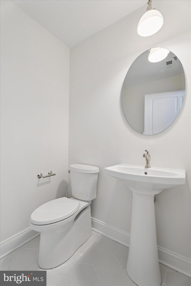 115 Corvus Cir, Media, PA 19063 - photo 4