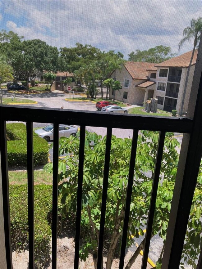 4401 W Mcnab Rd unit 33, Pompano Beach, FL 33069 - photo 4