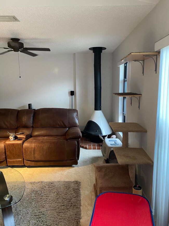 7544 Nova Dr unit 23, Davie, FL 33317 - photo 5