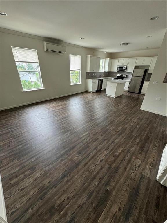 315 E Stone Aly unit 1, Alburtis, PA 18011 - photo 2