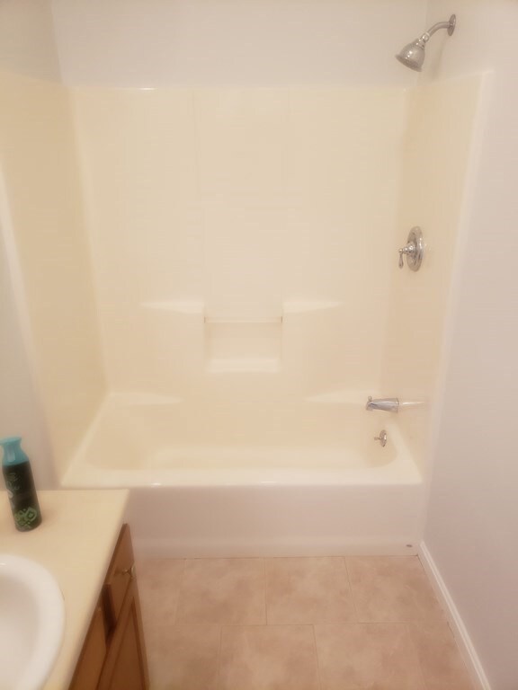 11 Dean Dr, Lowell, MA 01854 - photo 7