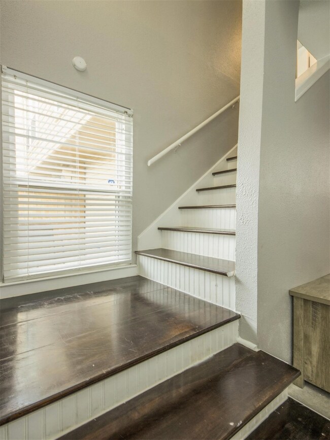 16120 Stuebner Airline Rd unit 502, Spring, TX 77379 - photo 4