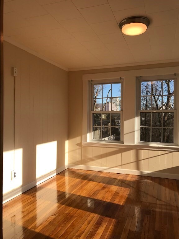 59 Cleverly Ct unit 2/F, Quincy, MA 02169 - photo 2