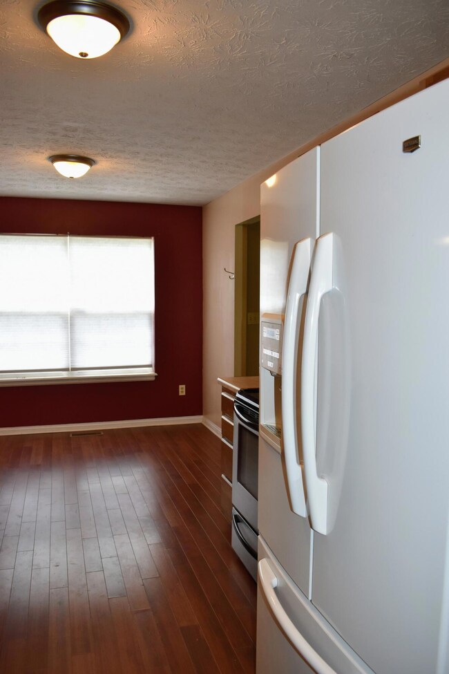 120 S Bold Forbes Blvd, Georgetown, KY 40324 - photo 7