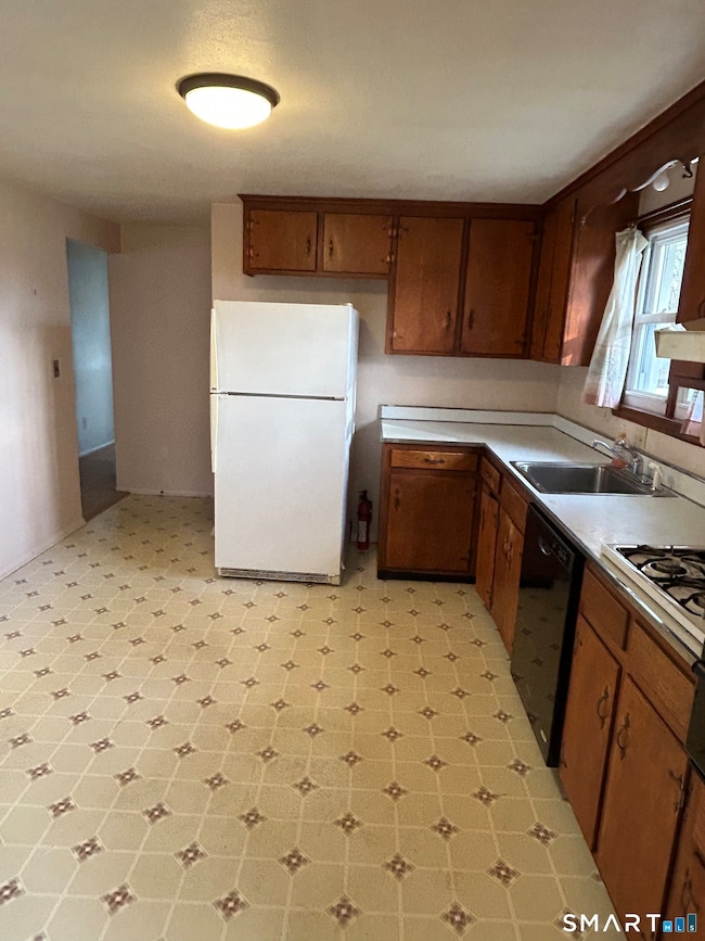 47 Williamson Rd, Hamden, CT 06517 - photo 5