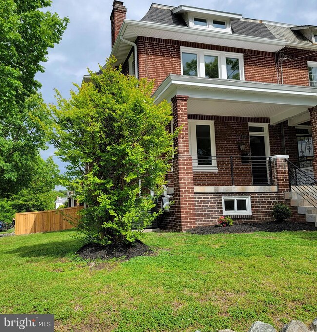 5825 5th St NW, Washington, DC 20011 - photo 3