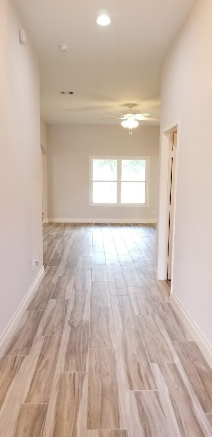 8431 Wetherby Ln, Houston, TX 77075 - photo 6