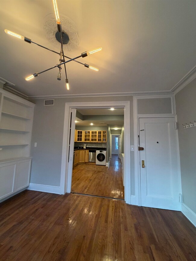 264 3rd St unit 4L, Jersey City, NJ 07302 - photo 5