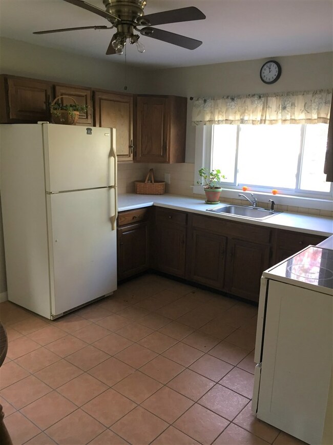 6 Booth St, Nashua, NH 03060 - photo 6