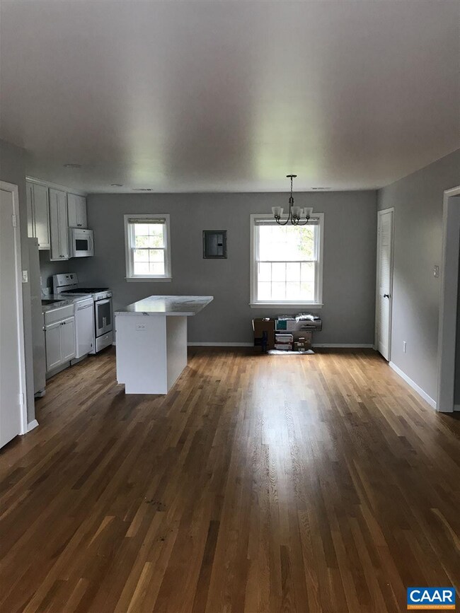 142 Hessian Hills Cir unit 3, Charlottesville, VA 22901 - photo 3