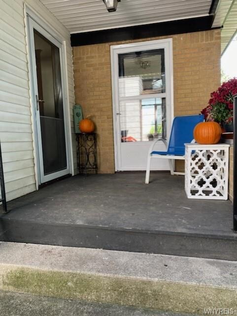 61 Dahlgreen Place, North Tonawanda, NY 14120 - photo 3