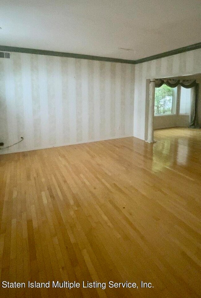 23 Tyndale St, Staten Island, NY 10312 - photo 4