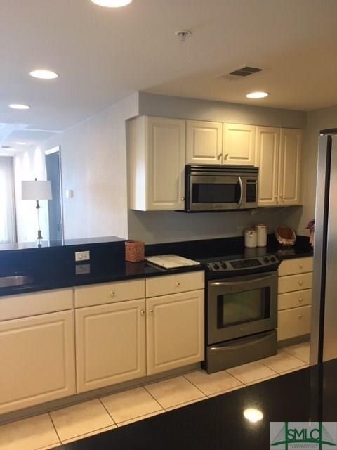 3113 River Dr unit 8, Savannah, GA 31404 - photo 3