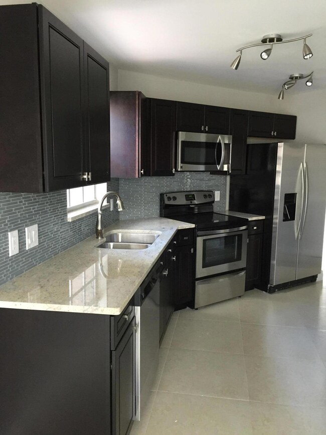 9262 Boca Gardens Pkwy unit A, Boca Raton, FL 33496 - photo 3