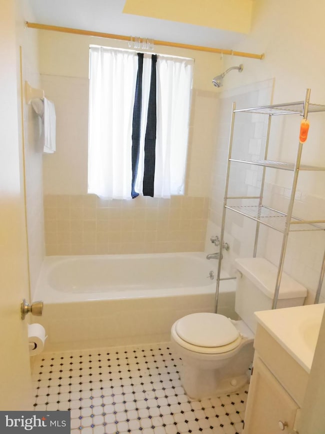 12001 Tarragon Rd unit L, Reisterstown, MD 21136 - photo 4