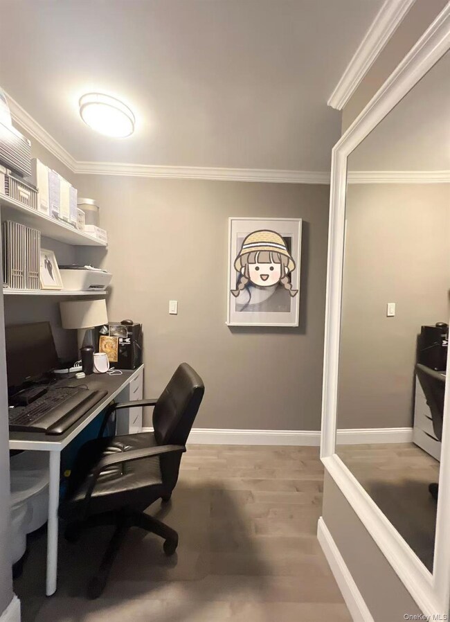 14105 Northern Blvd unit 7, Flushing, NY 11354 - photo 5