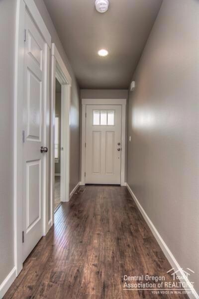 61174 Geary Dr, Bend, OR 97702 - photo 2