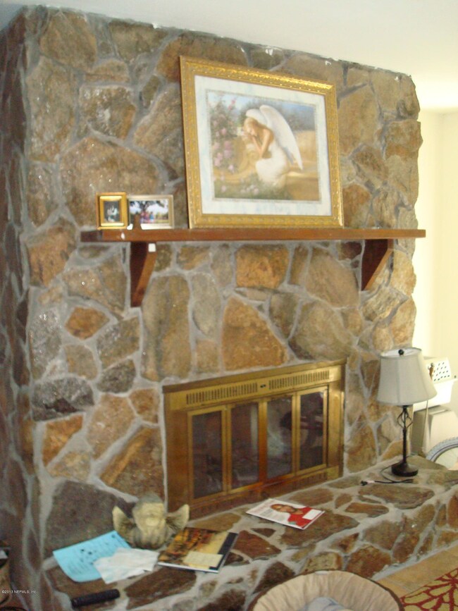 1649 El Prado Rd unit 107, Jacksonville, FL 32216 - photo 7